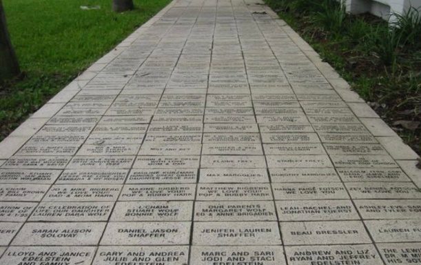 Personalized memorial pavers